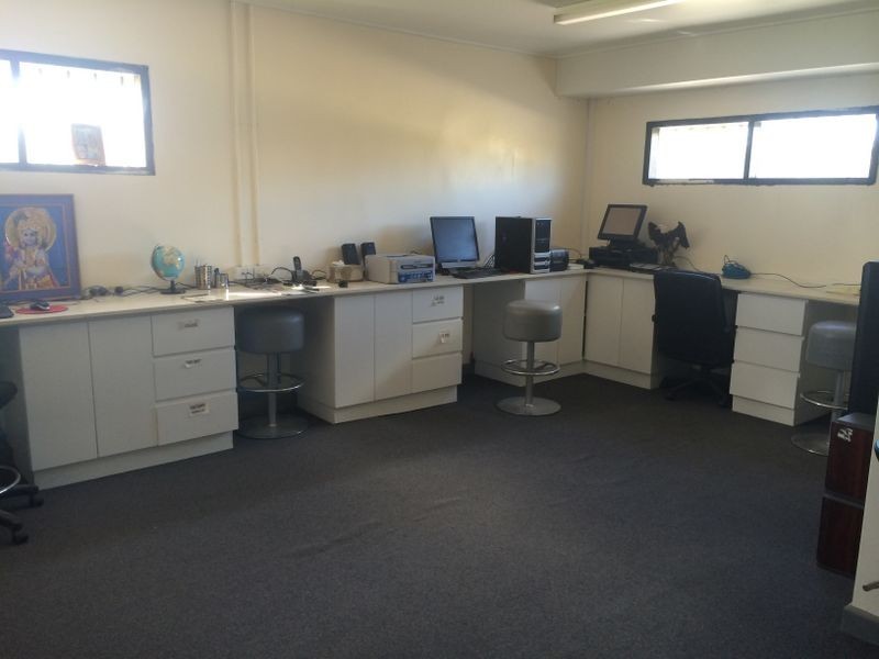 Unit 1/1 Swaffham Road, Minto NSW 2566