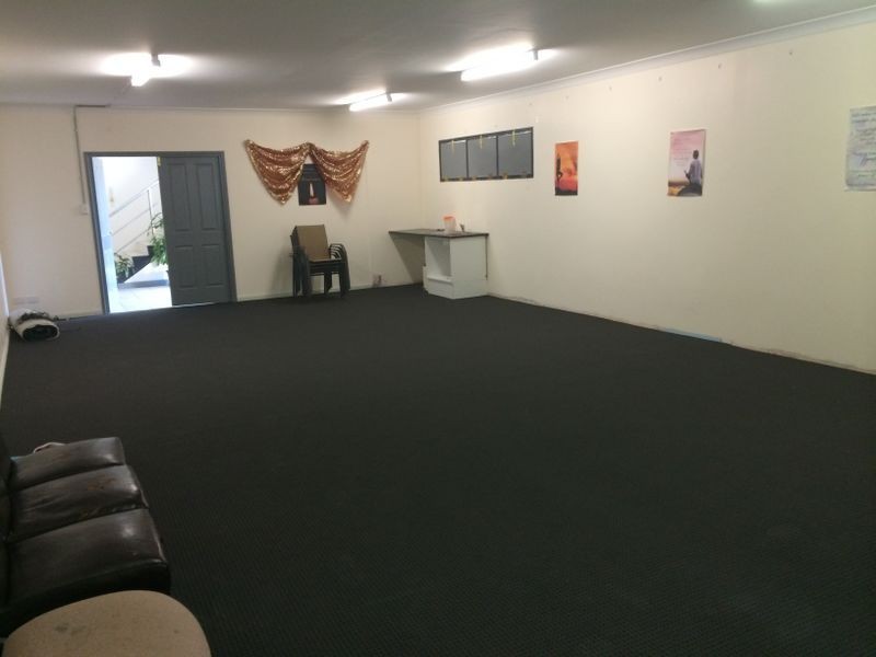 Unit 1/1 Swaffham Road, Minto NSW 2566
