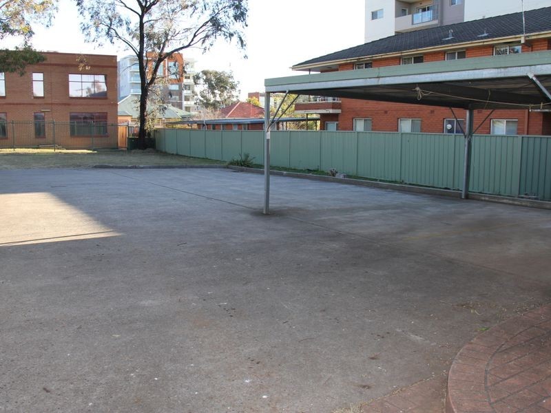 23 Warby Street, Campbelltown NSW 2560