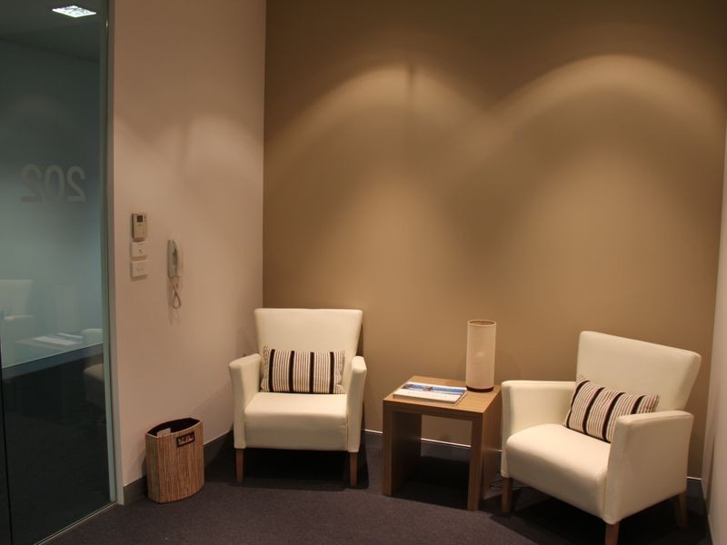 Suite 2.02/4 Hyde Parade, Campbelltown NSW 2560