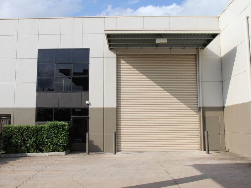 14 McPherson Road, Smeaton Grange NSW 2567