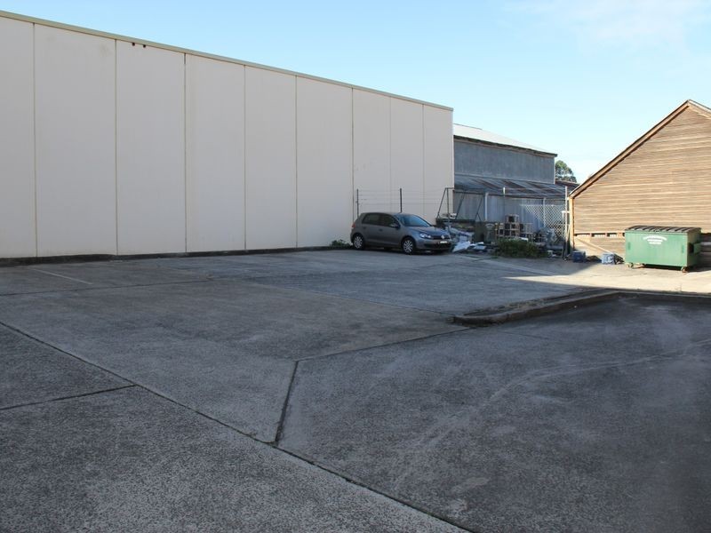 2/102 Argyle Street, Picton NSW 2571