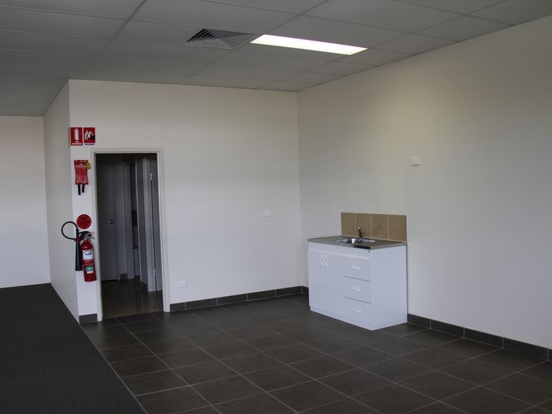 11 Mount Erin Road, Campbelltown NSW 2560