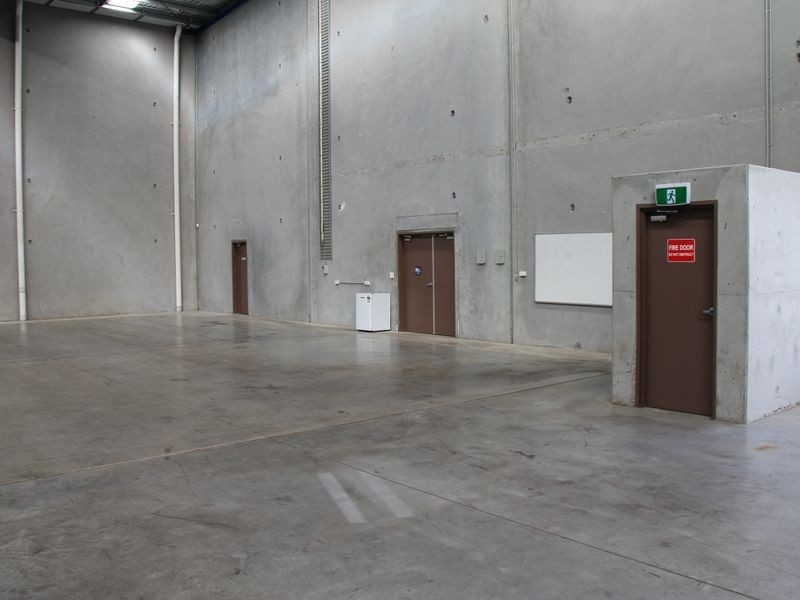 11 Mount Erin Road, Campbelltown NSW 2560