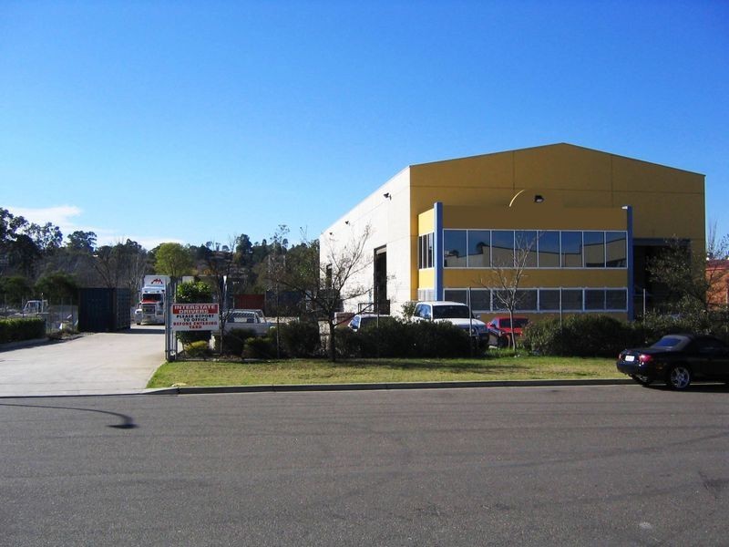 3 Frost Road, Campbelltown NSW 2560