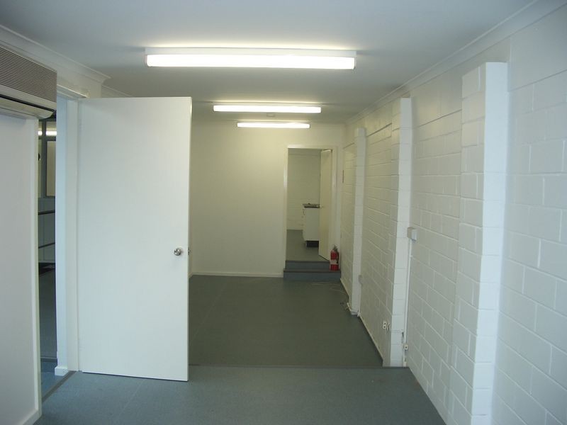 Unit 3b/4 Louise Avenue, Ingleburn NSW 2565