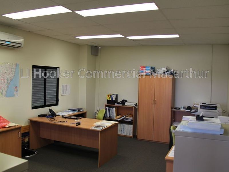 Unit B2/7 Hepher Road, Campbelltown NSW 2560