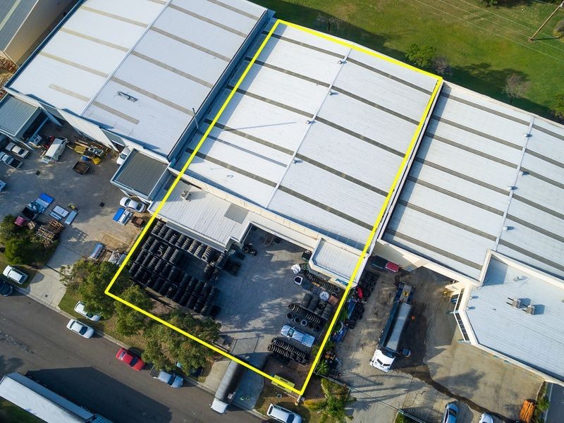 13 Reaghs Farm Road, Minto NSW 2566