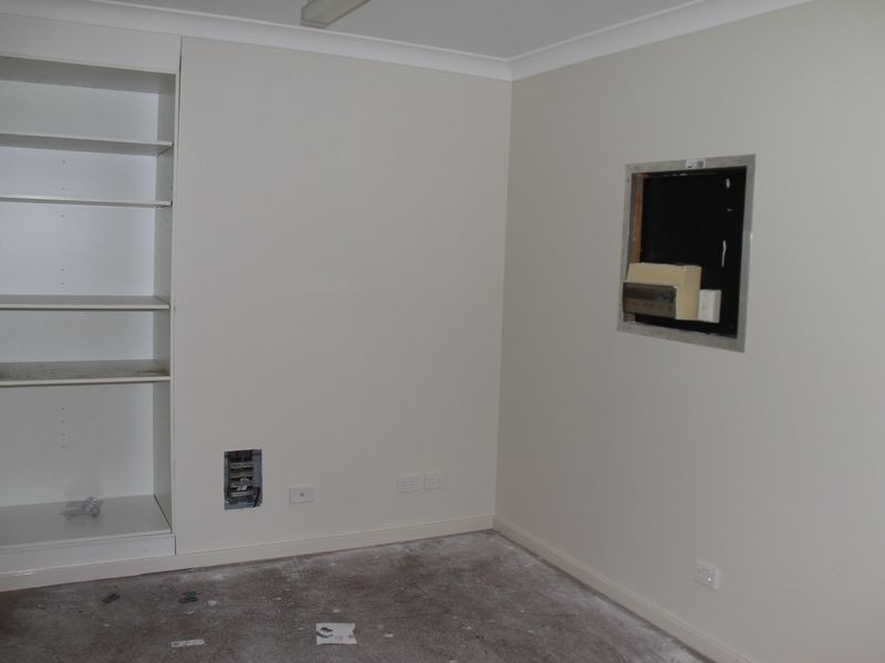 Unit 1/3 Yarmouth Place, Smeaton Grange NSW 2567