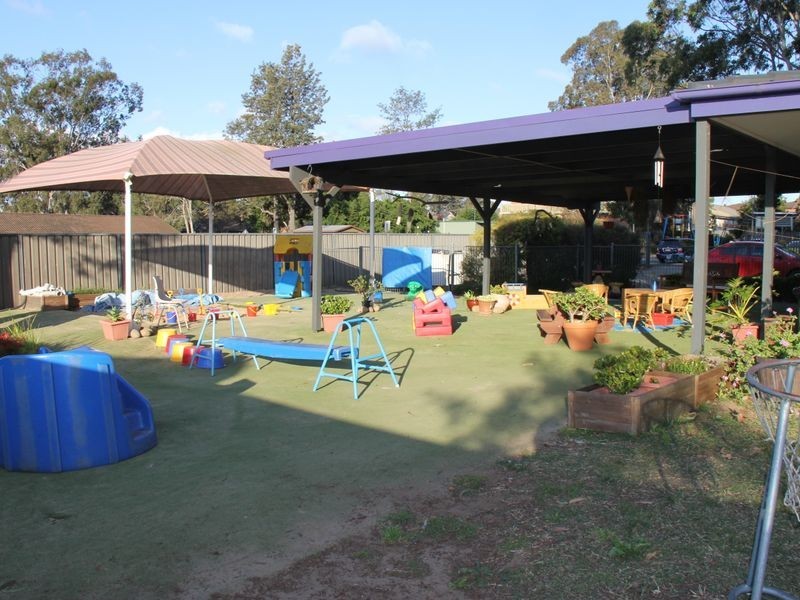 15 Salford Street, Ingleburn NSW 2565