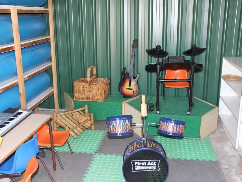 15 Salford Street, Ingleburn NSW 2565