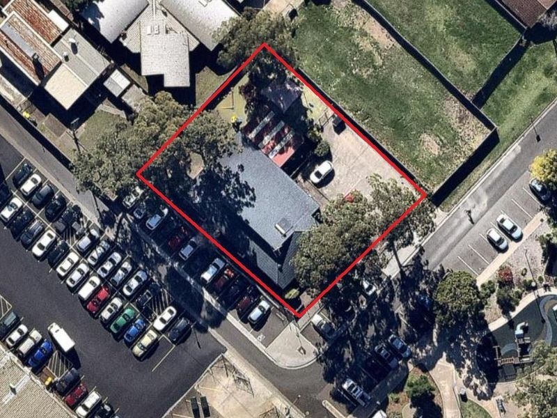 15 Salford Street, Ingleburn NSW 2565