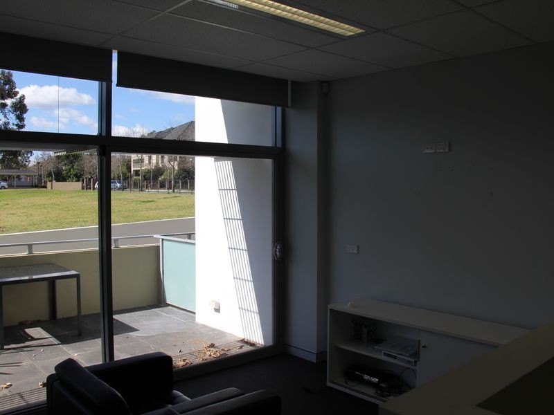 G04/4 Hyde Parade, Campbelltown NSW 2560