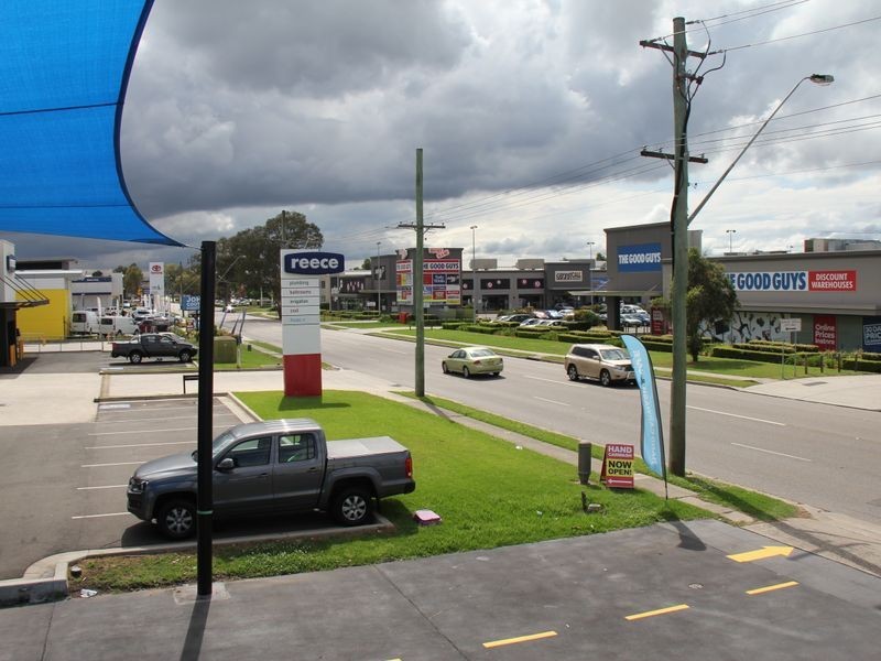 1/37 Blaxland Road, Campbelltown NSW 2560