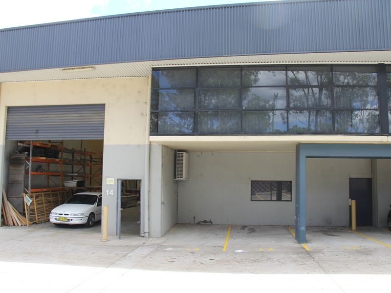 14/1 Stonny Batter Road, Minto NSW 2566