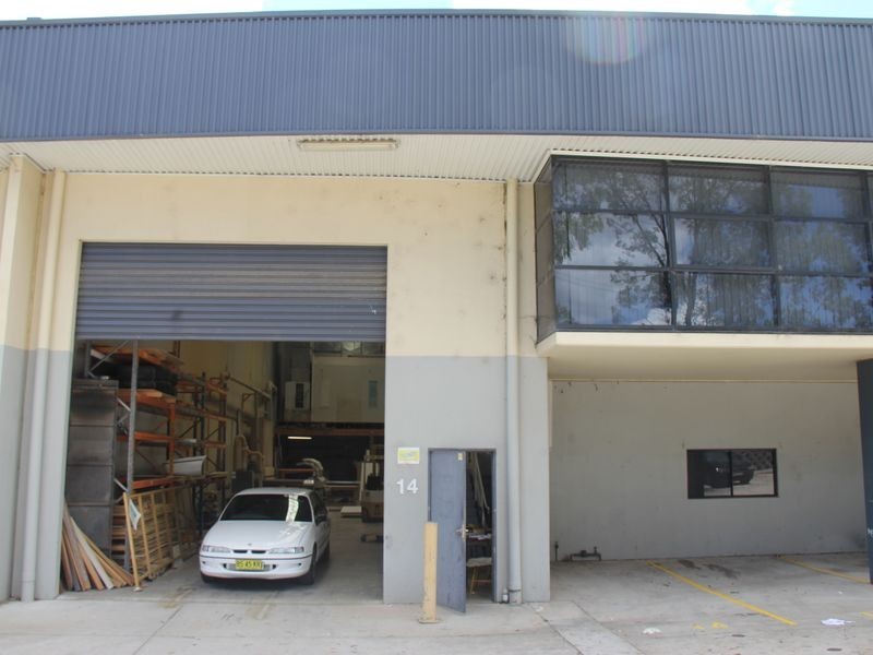 14/1 Stonny Batter Road, Minto NSW 2566