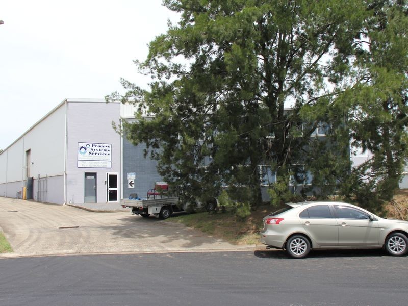 12 Kerr Road, Ingleburn NSW 2565