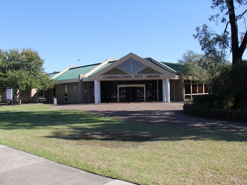 1 Hurley Street, Campbelltown NSW 2560