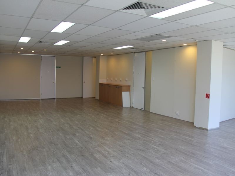 2.02/121 Queen Street, Campbelltown NSW 2560