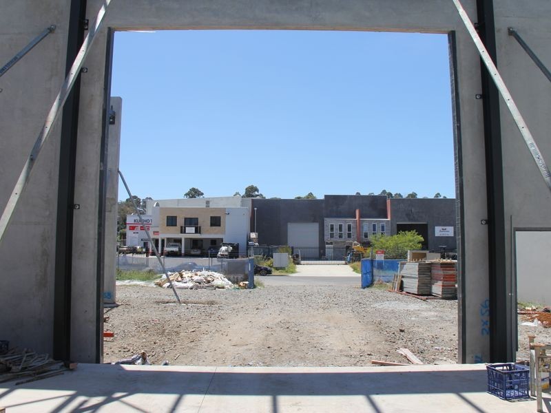 2 Nursery Road, Campbelltown NSW 2560