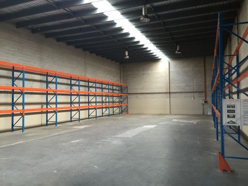 Unit 4/18 Frost Road, Campbelltown NSW 2560