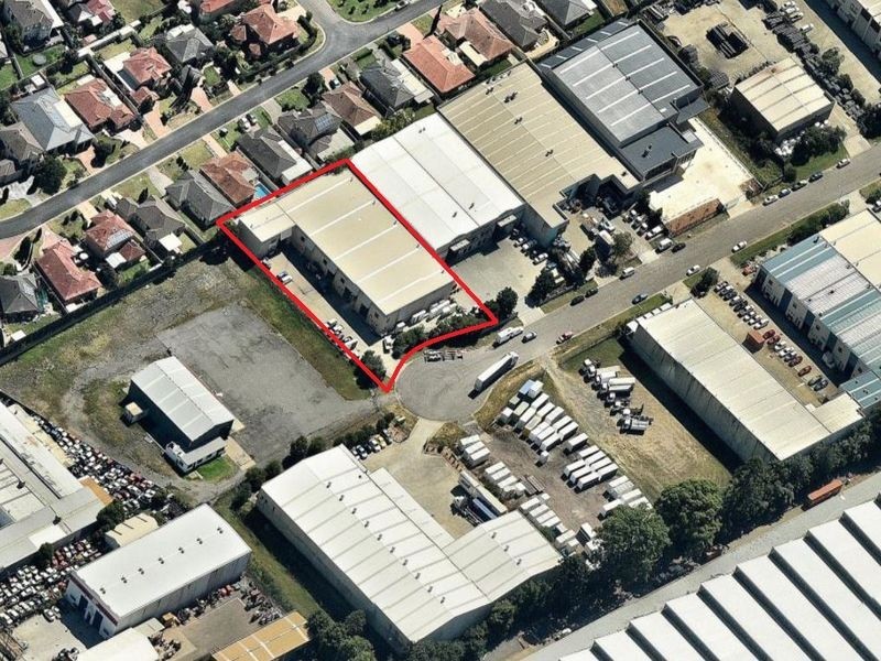 18 Frost Road, Campbelltown NSW 2560