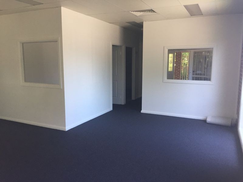 3/4 King Street, Campbelltown NSW 2560