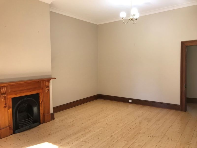 24 Moore Oxley Bypass, Campbelltown NSW 2560