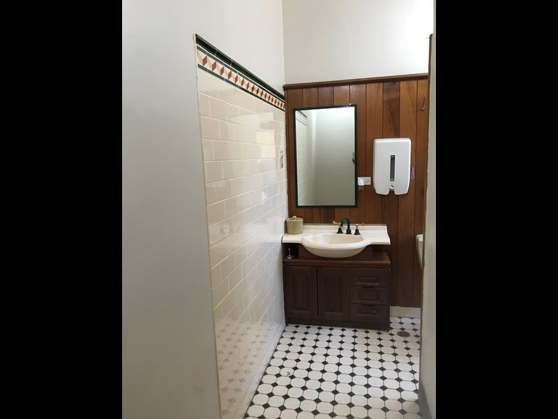 24 Moore Oxley Bypass, Campbelltown NSW 2560