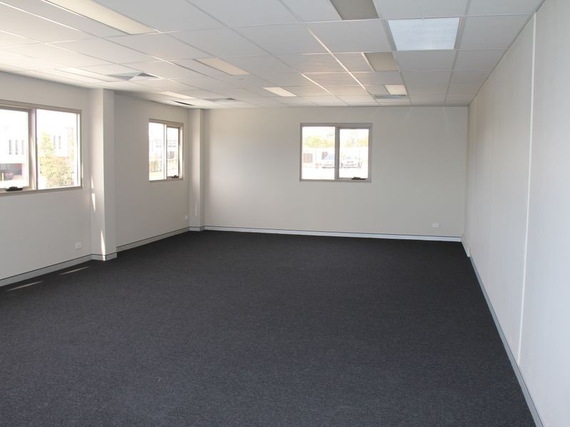31 Mount Erin Road, Campbelltown NSW 2560