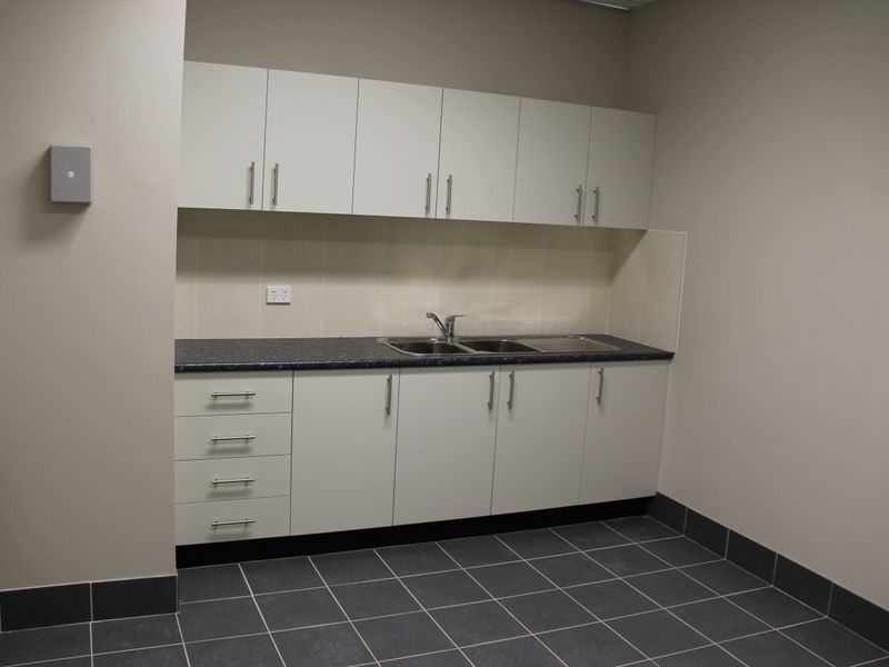 31 Mount Erin Road, Campbelltown NSW 2560