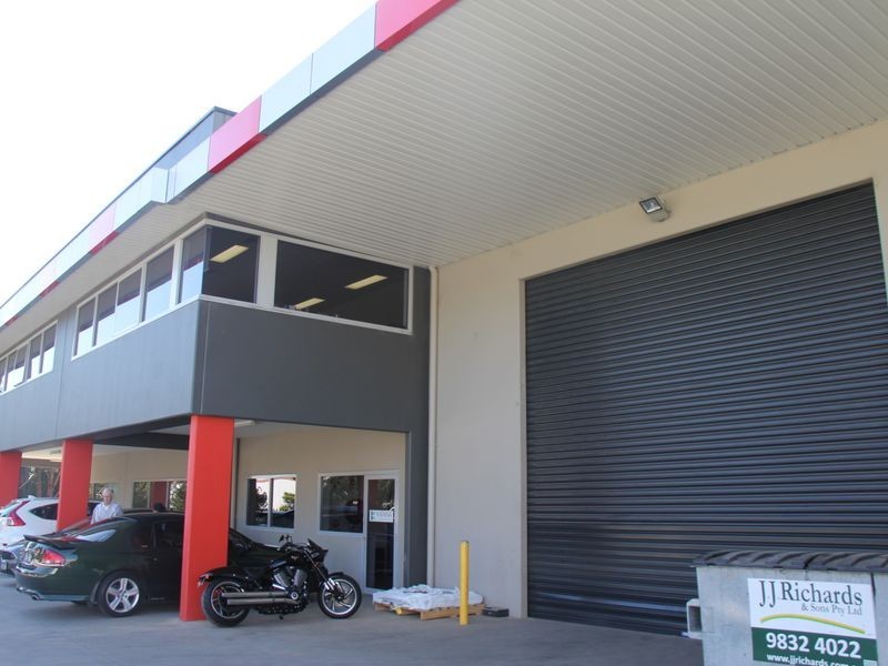 2/2-4 Gallipoli Street, Smeaton Grange NSW 2567