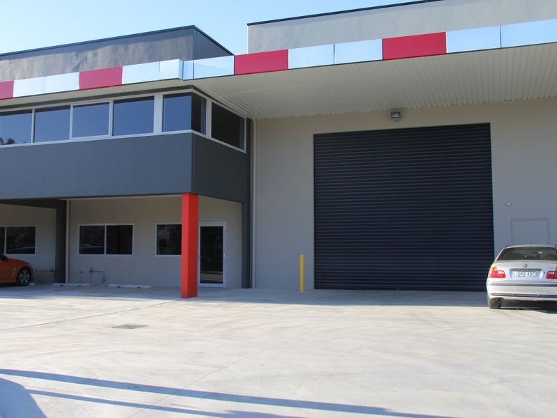 2/2-4 Gallipoli Street, Smeaton Grange NSW 2567