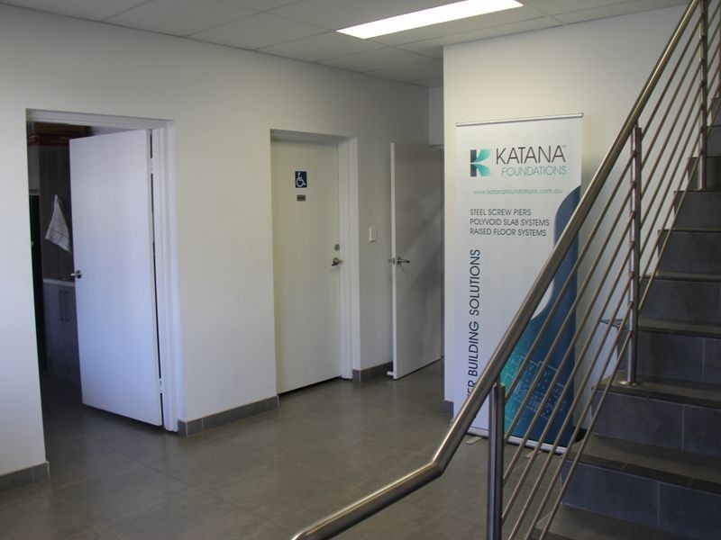 2/2-4 Gallipoli Street, Smeaton Grange NSW 2567