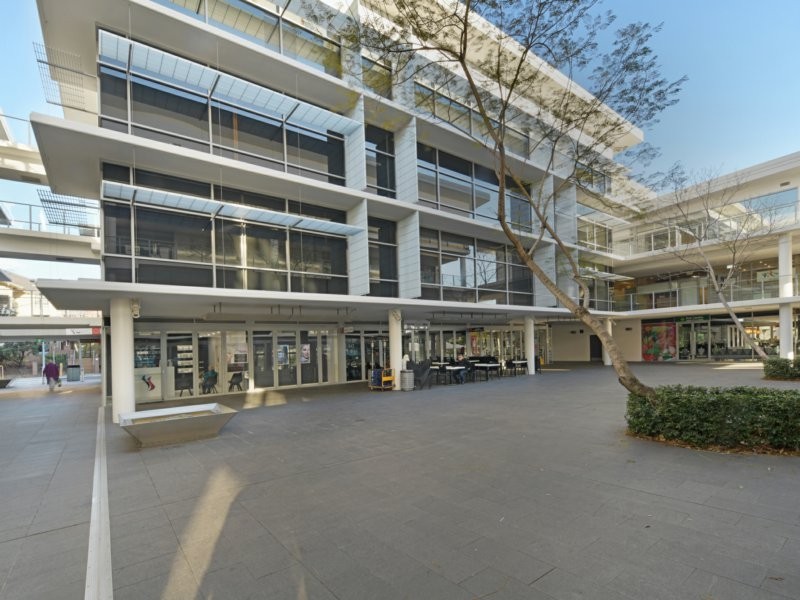 Suite 2.20/4 Hyde Parade, Campbelltown NSW 2560