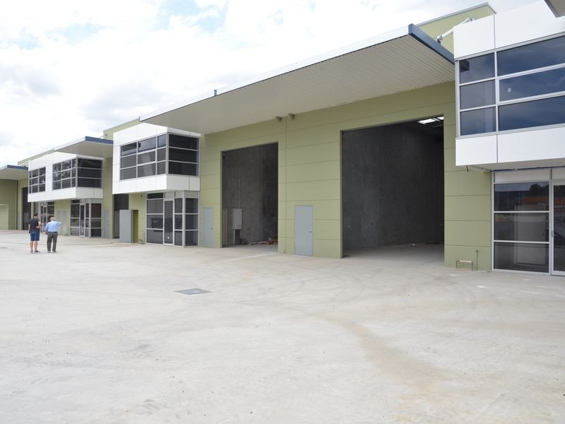 2/63 Smeaton Grange Road, Smeaton Grange NSW 2567