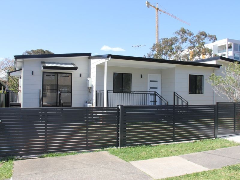 24 Warby Street, Campbelltown NSW 2560