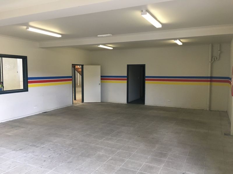 6/6 Frost Road, Campbelltown NSW 2560