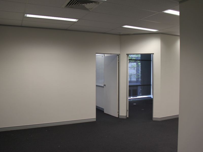 1.18/4 Hyde Parade, Campbelltown NSW 2560