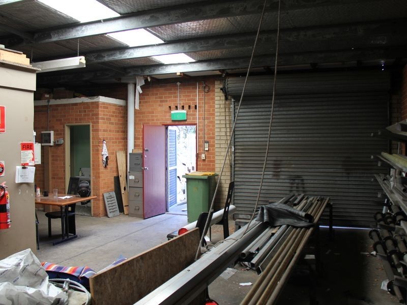 23A/4 Louise Avenue, Ingleburn NSW 2565