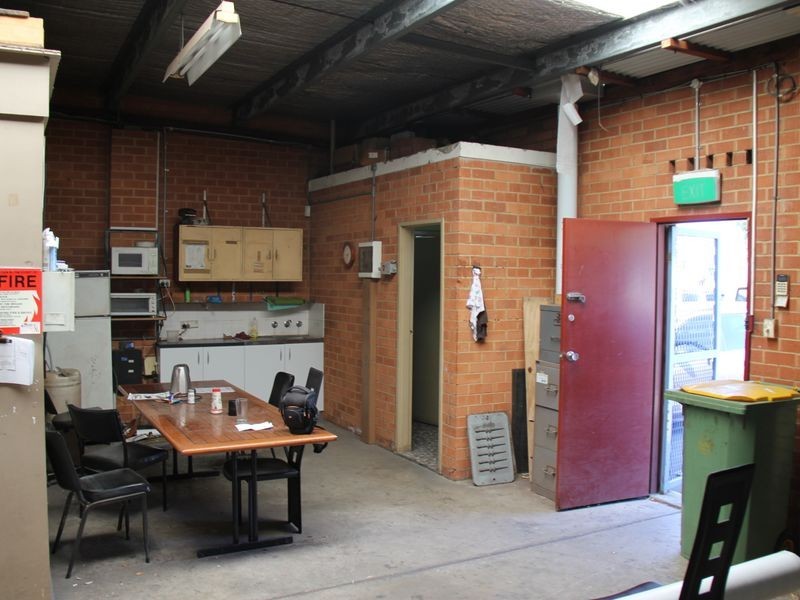 23A/4 Louise Avenue, Ingleburn NSW 2565