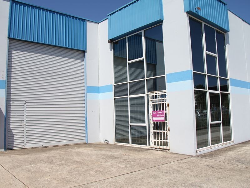 4/3 Lancaster Street, Ingleburn NSW 2565