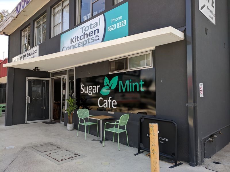 Unit 1&2/13 Blaxland Road, Campbelltown NSW 2560