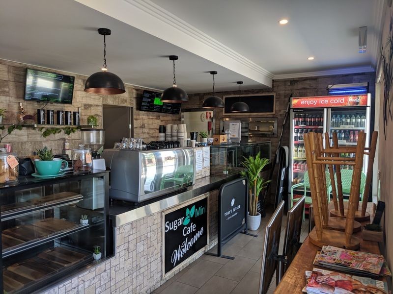 Unit 1&2/13 Blaxland Road, Campbelltown NSW 2560