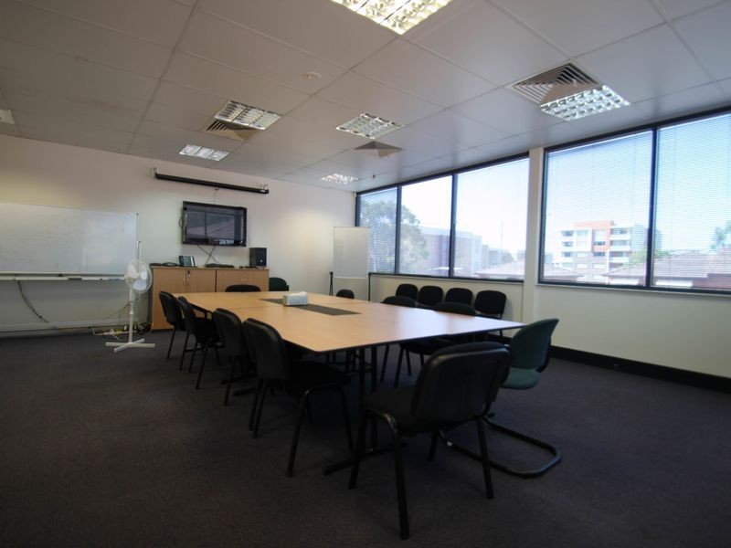 28 Broughton Street, Campbelltown NSW 2560