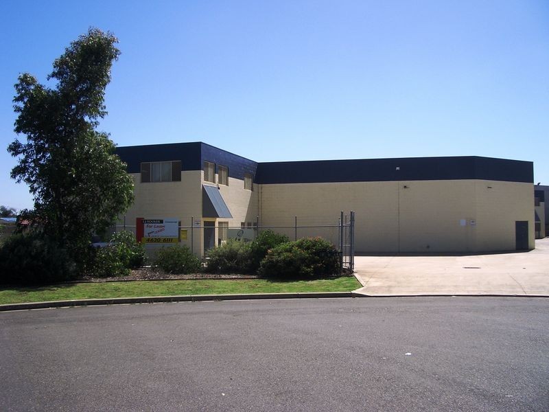 Unit 1/11 Saggart Field Road, Minto NSW 2566