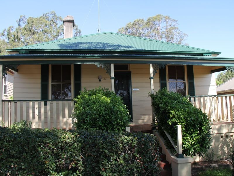 12 Broughton Street, Camden NSW 2570