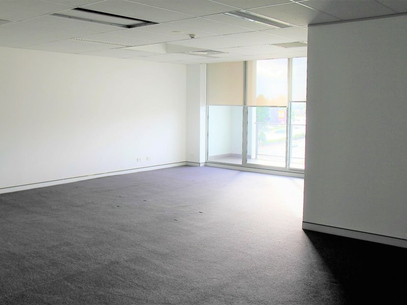 2.09/1 Centennial Drive, Campbelltown NSW 2560