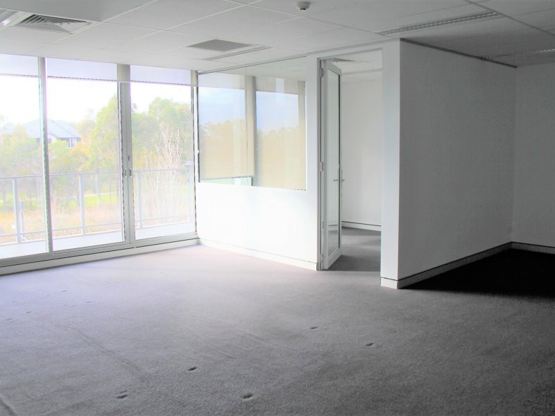 2.09/1 Centennial Drive, Campbelltown NSW 2560