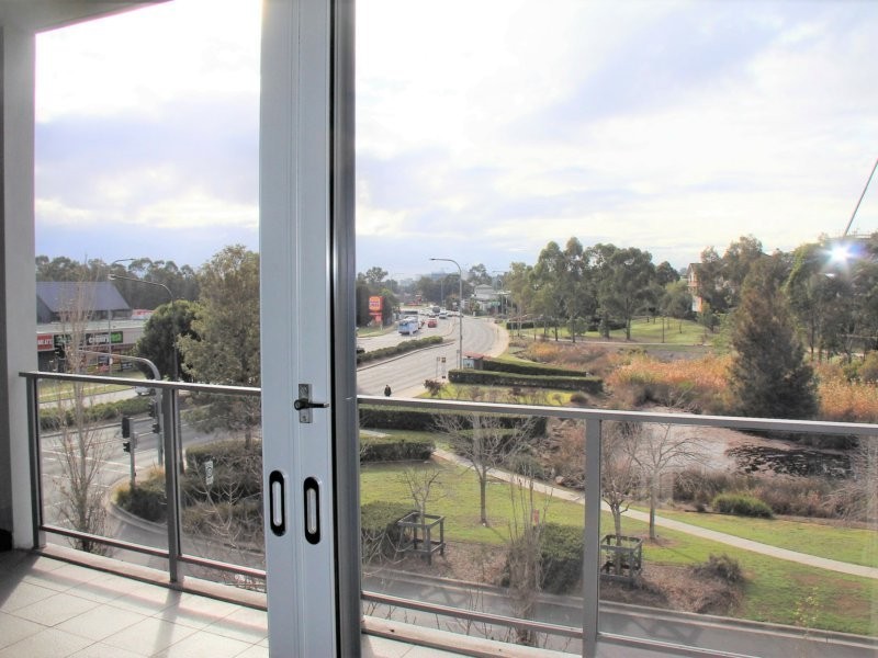 2.09/1 Centennial Drive, Campbelltown NSW 2560